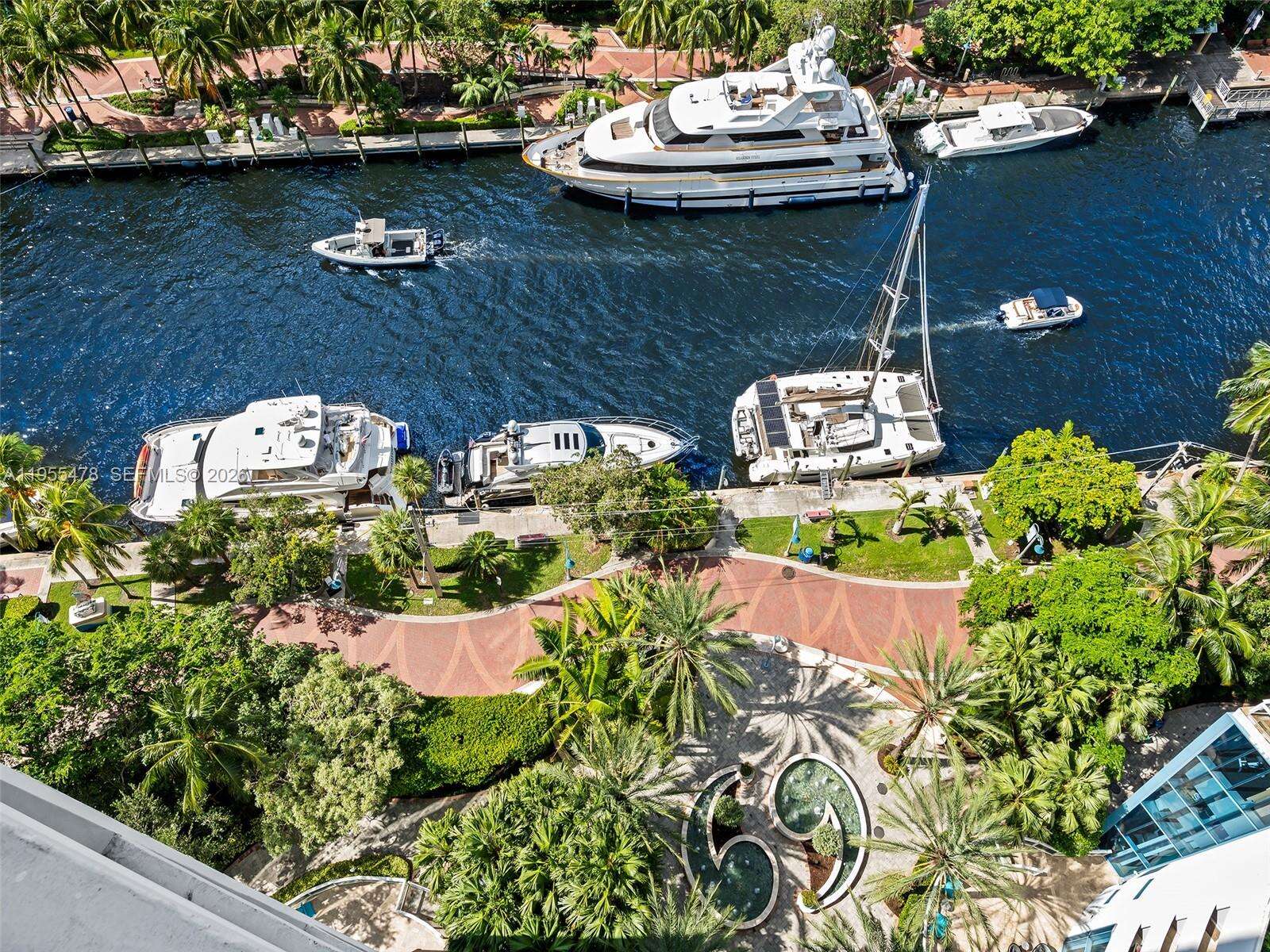 LAS OLAS RIVER HOUSE - 333 Las Olas Way, Fort Lauderdale, FL 33301 | Picture 25
