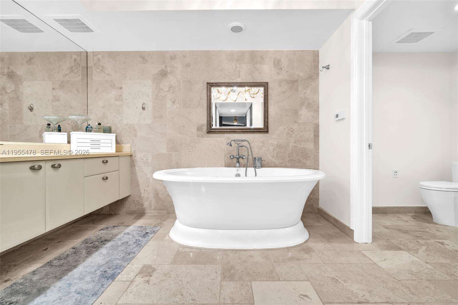 LAS OLAS RIVER HOUSE - 333 Las Olas Way, Fort Lauderdale, FL 33301 | Picture 34