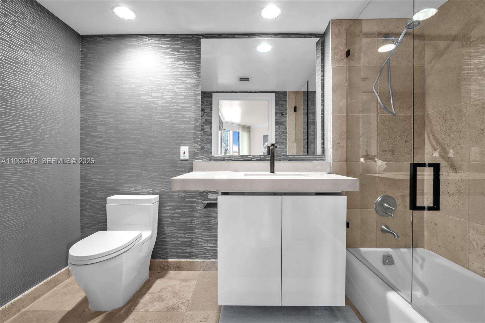 LAS OLAS RIVER HOUSE - 333 Las Olas Way, Fort Lauderdale, FL 33301 | Picture 39