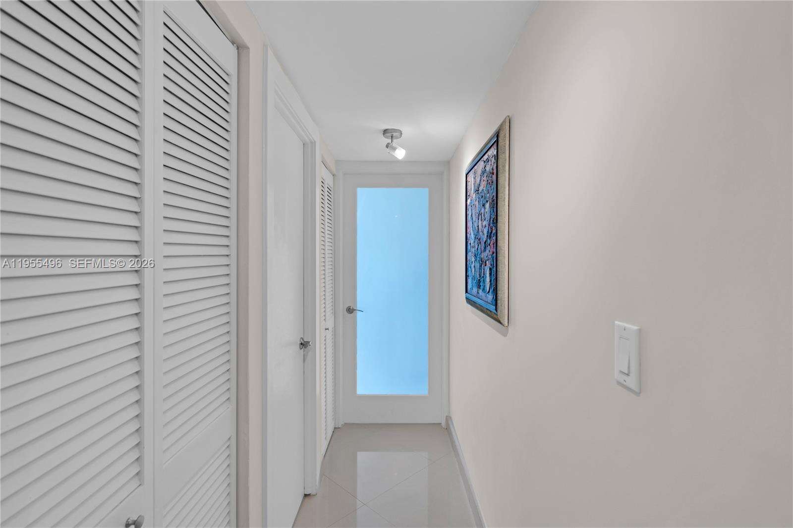 RONEY PALACE - 2301 Collins Ave, Miami Beach, FL 33139 | Picture 11