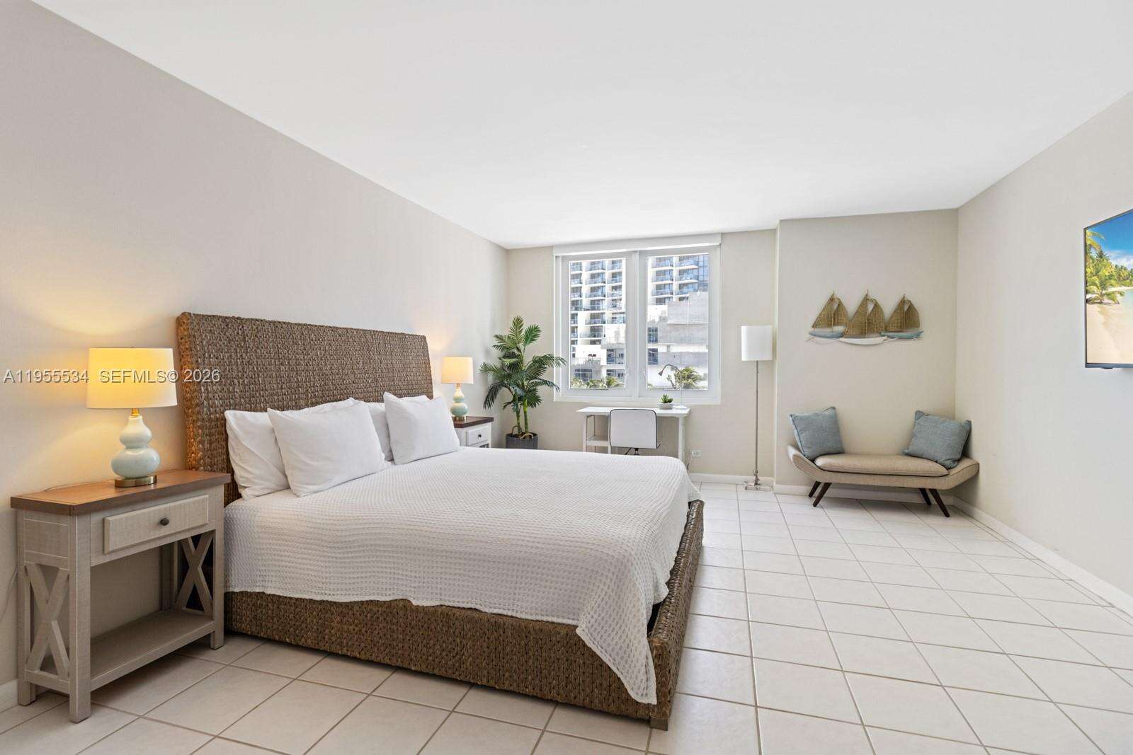 RONEY PALACE - 2301 Collins Ave, Miami Beach, FL 33139 | Picture 13