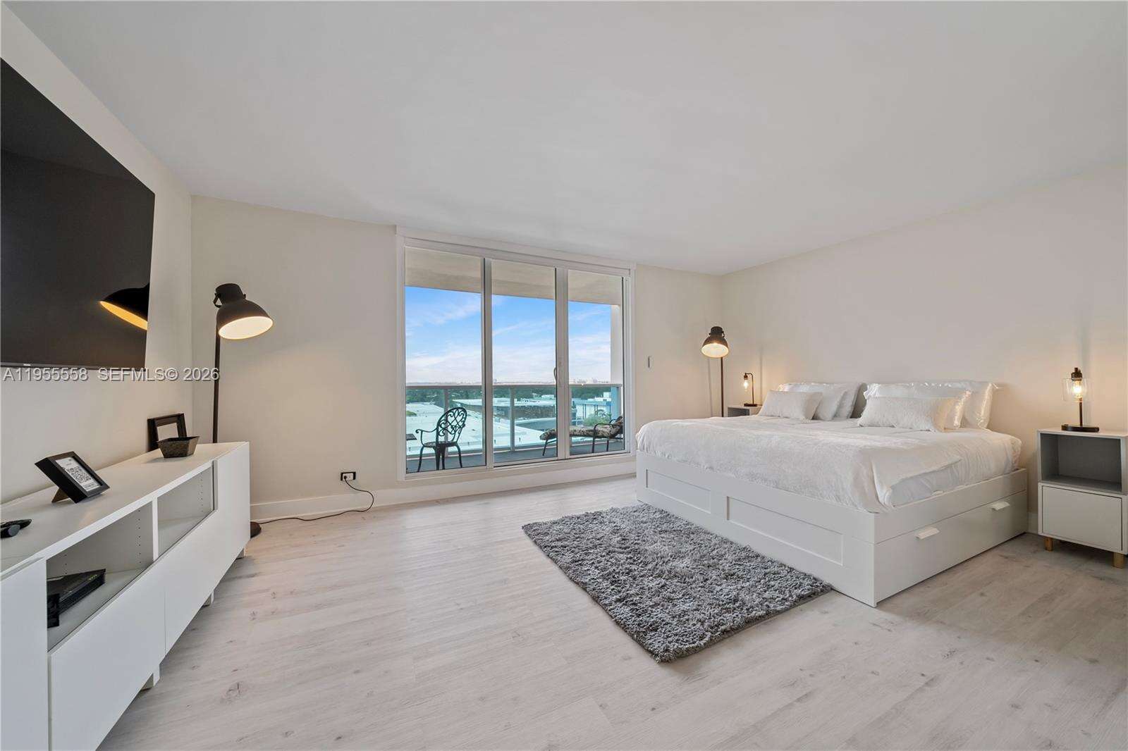 Roney Palace at 2301 Collins Ave, Miami Beach, FL 33139 - For Sale photo 1