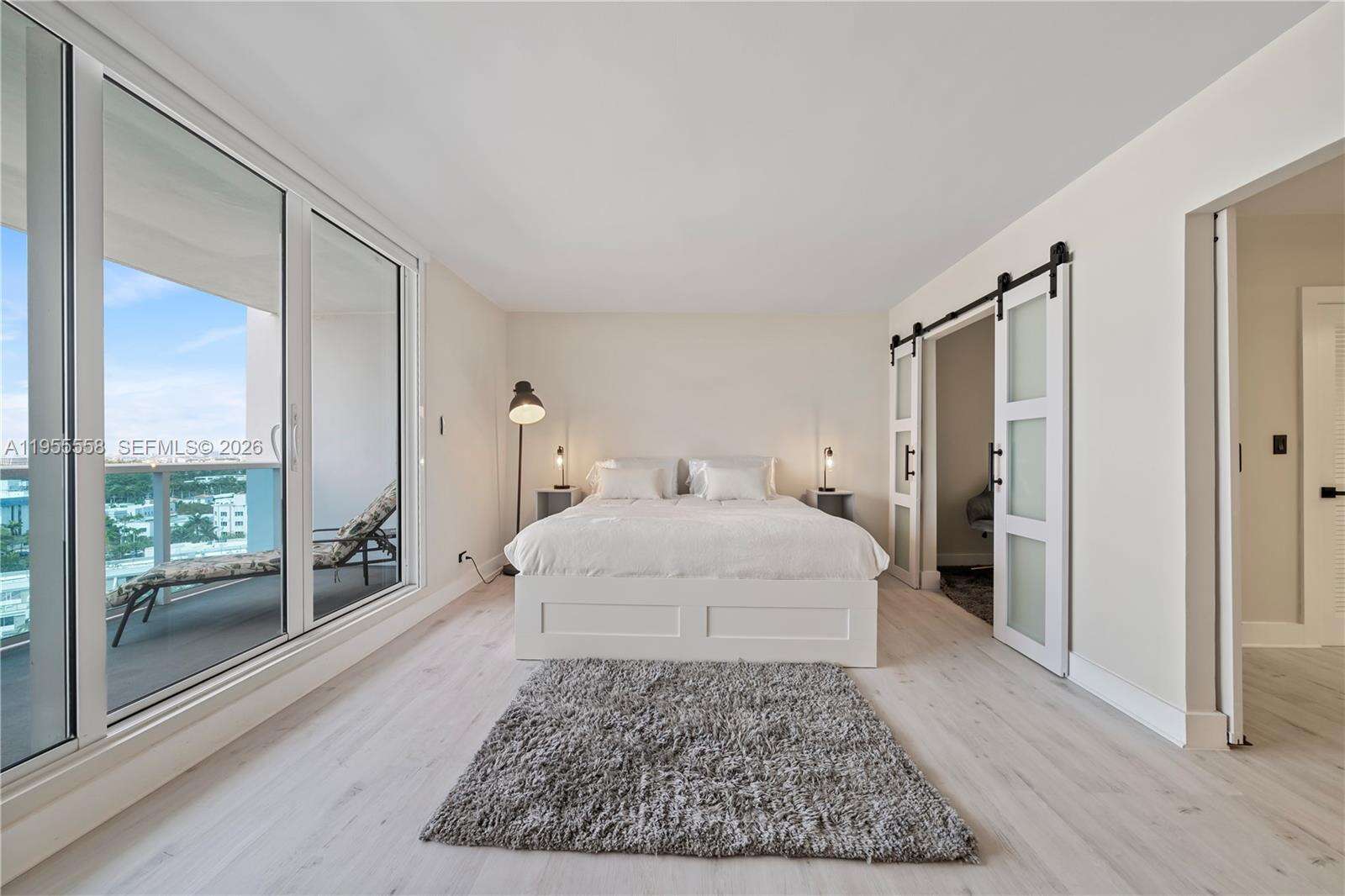 Roney Palace at 2301 Collins Ave, Miami Beach, FL 33139 - For Sale photo 9
