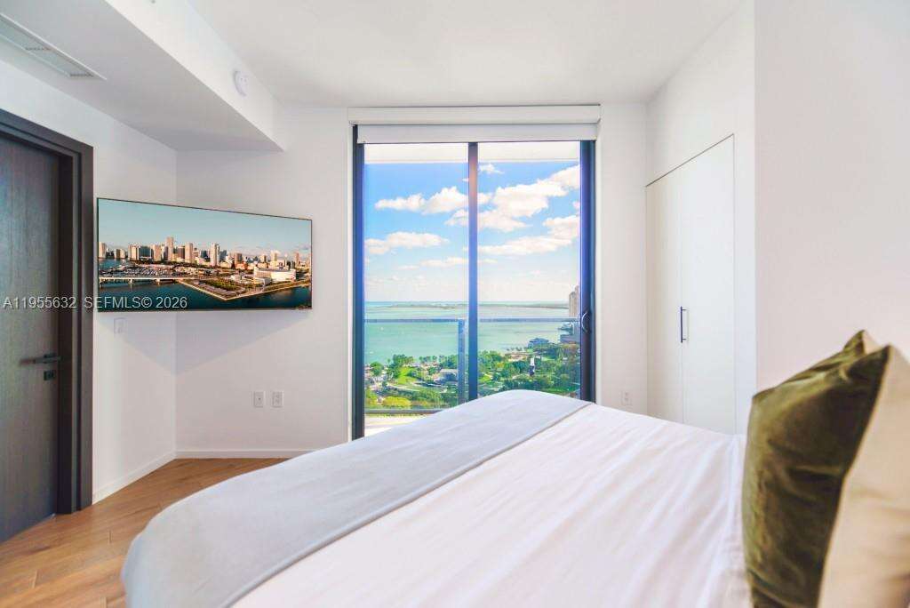 The Elser at 398 5 St, Miami, FL 33132 - For Sale photo 2