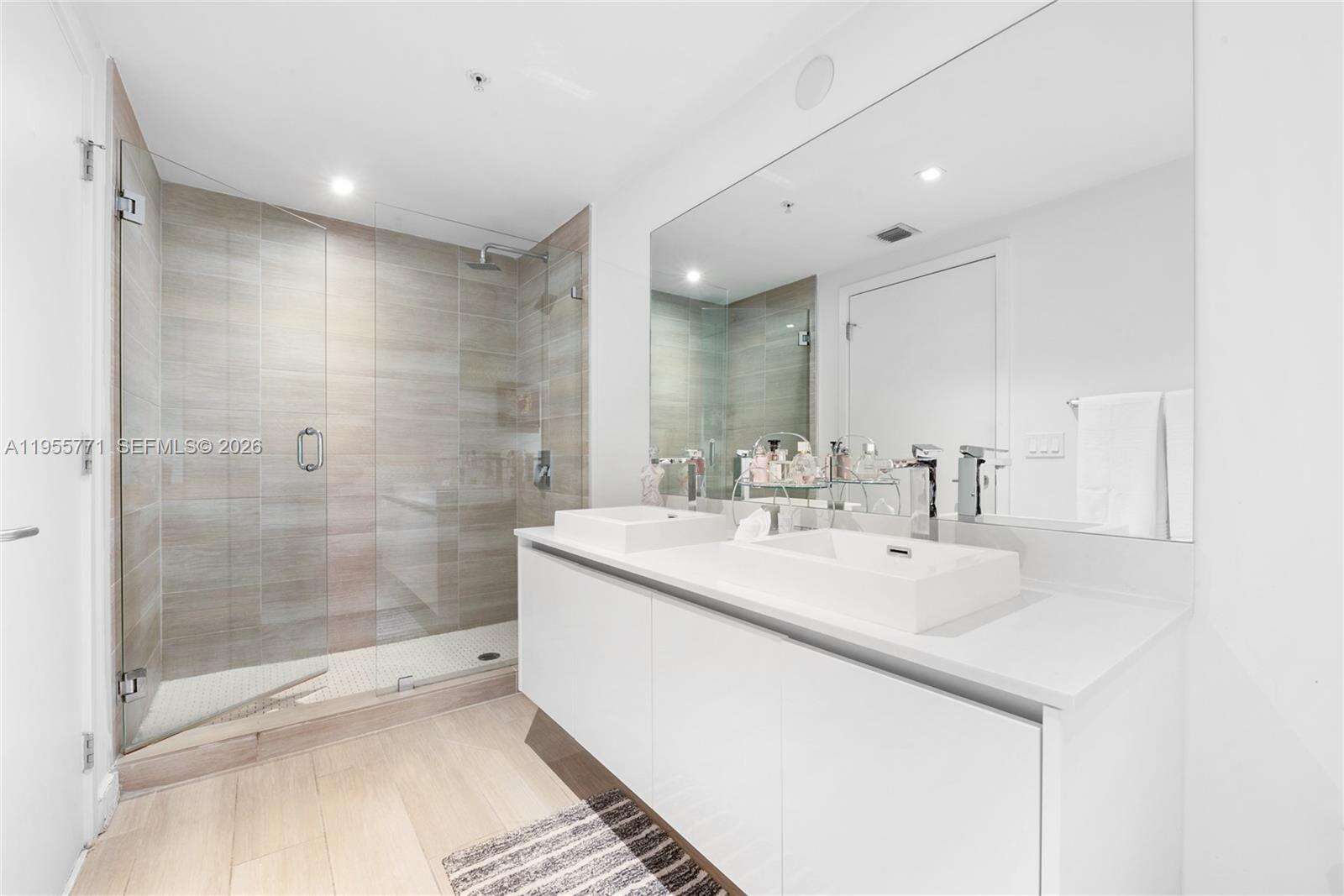 Le Parc At Brickell at 1600 1 Ave, Miami, FL 33129 - For Sale photo 13