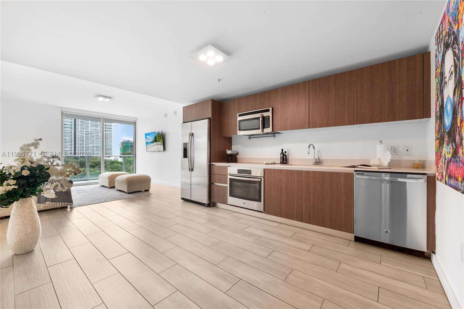 Le Parc At Brickell at 1600 1 Ave, Miami, FL 33129 - For Sale photo 3