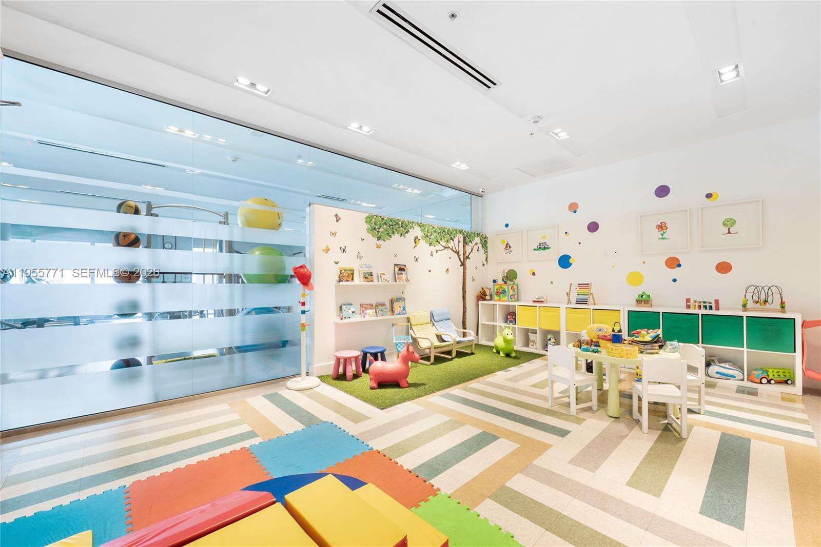 Le Parc At Brickell at 1600 1 Ave, Miami, FL 33129 - For Sale photo 21