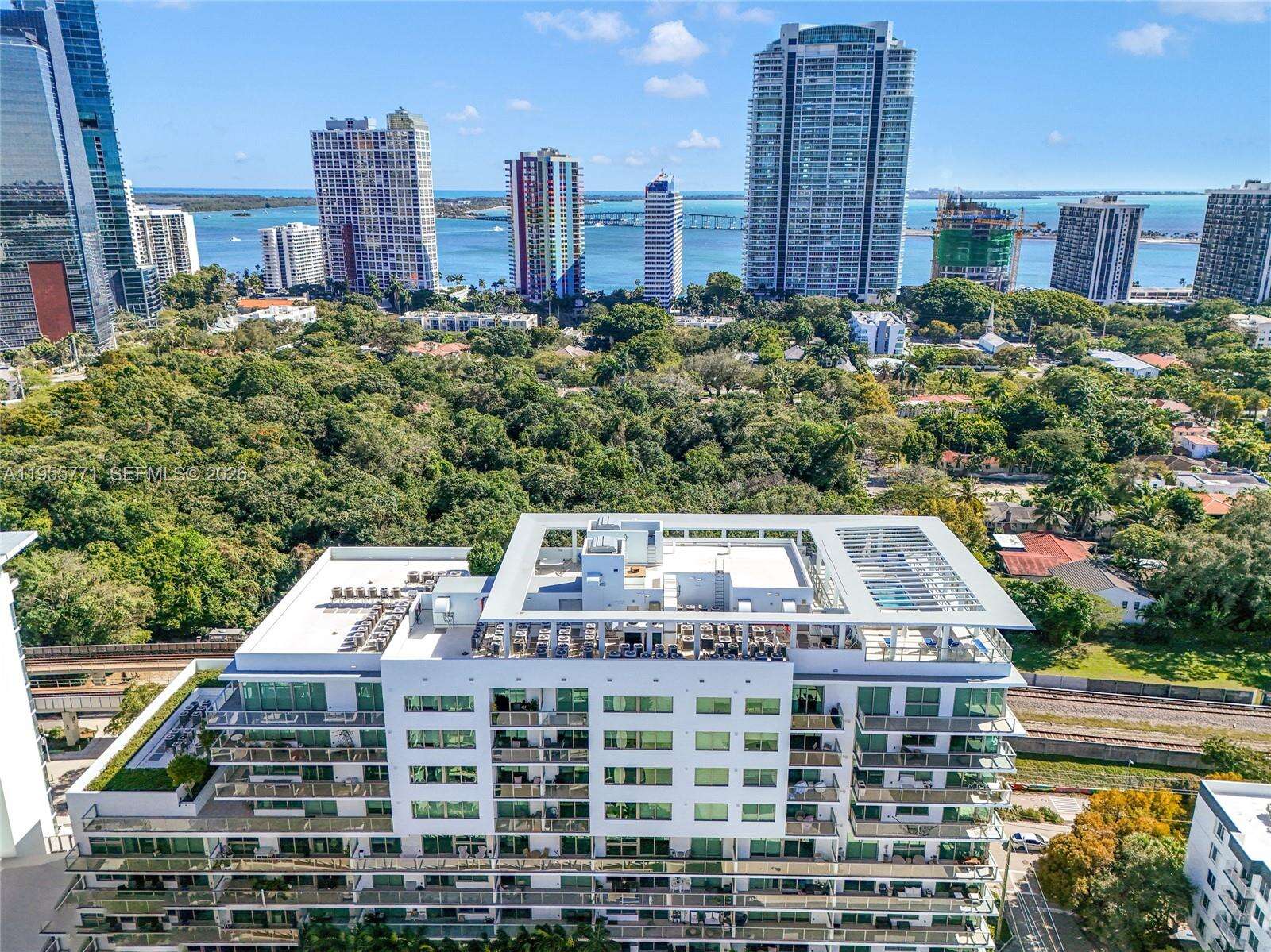 Le Parc At Brickell at 1600 1 Ave, Miami, FL 33129 - For Sale photo 29