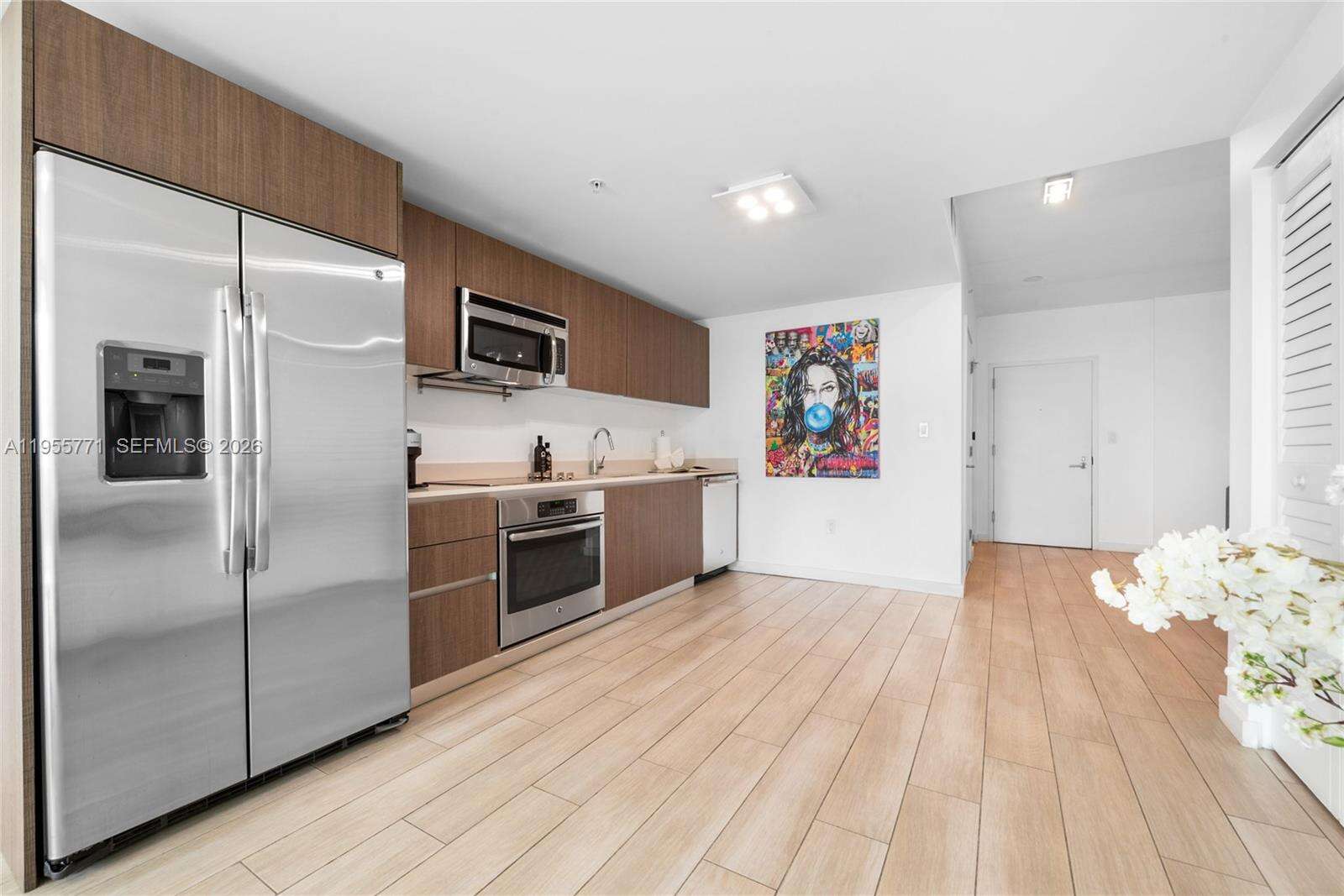 Le Parc At Brickell at 1600 1 Ave, Miami, FL 33129 - For Sale photo 5