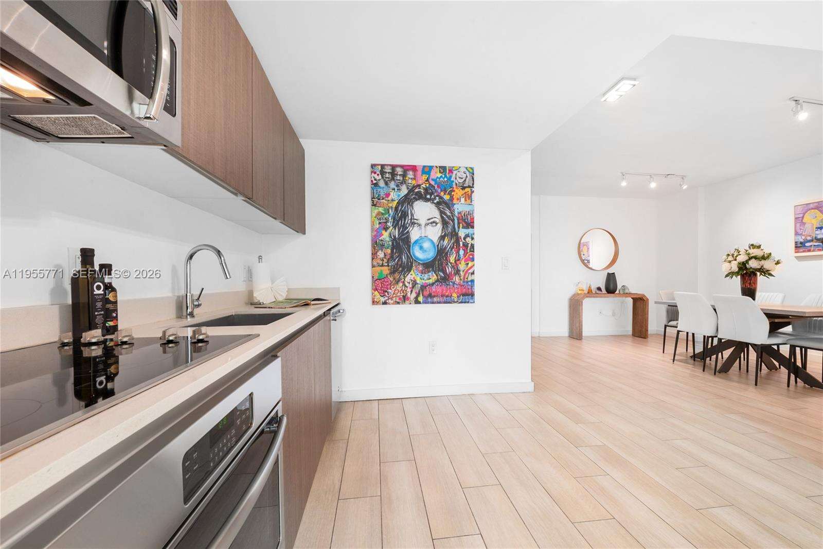 Le Parc At Brickell at 1600 1 Ave, Miami, FL 33129 - For Sale photo 6