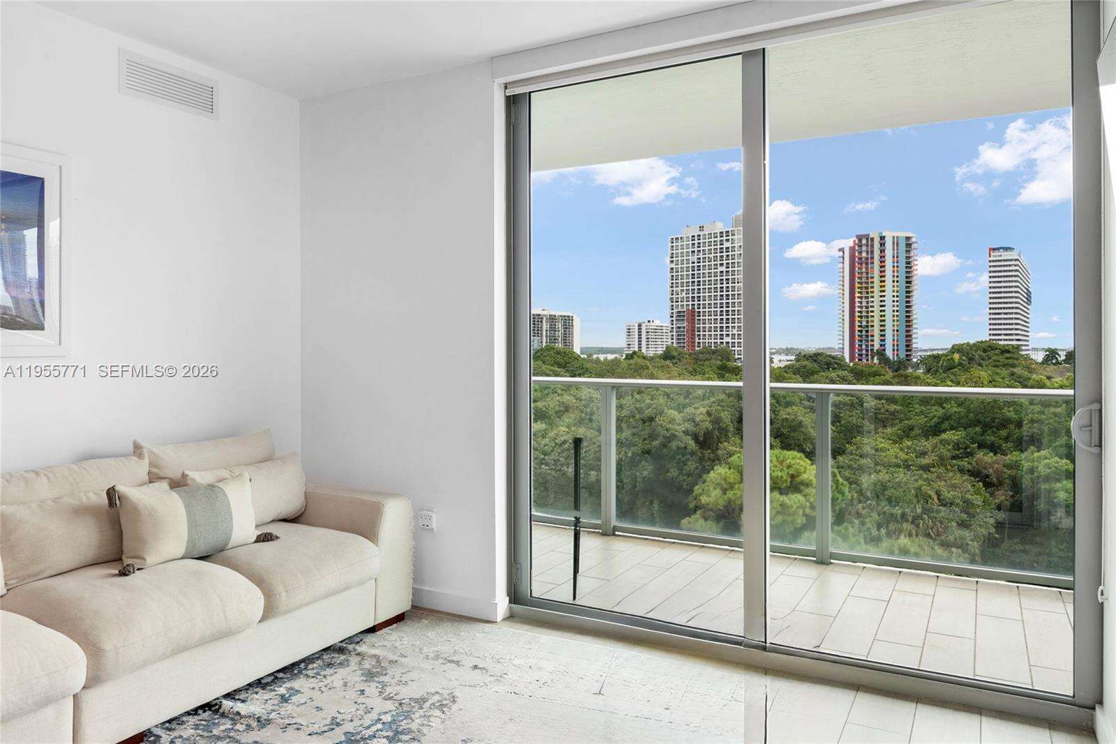 Le Parc At Brickell at 1600 1 Ave, Miami, FL 33129 - For Sale photo 9