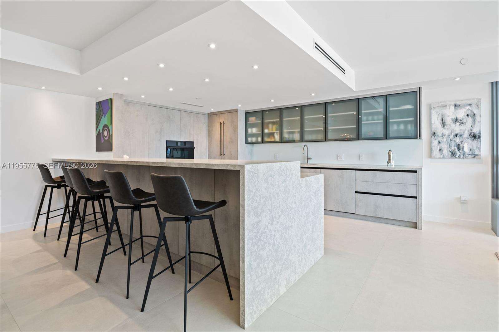 KENILWORTH - 10205 Collins Ave, Bal Harbour, FL 33154 | Picture 2