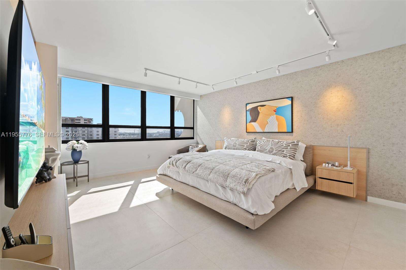 KENILWORTH - 10205 Collins Ave, Bal Harbour, FL 33154 | Picture 12