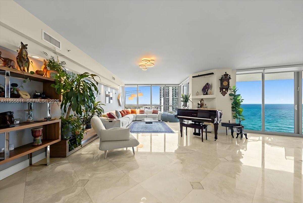 OCEAN PALMS - 3101 Ocean Dr, Hollywood, FL 33019 | Picture 19