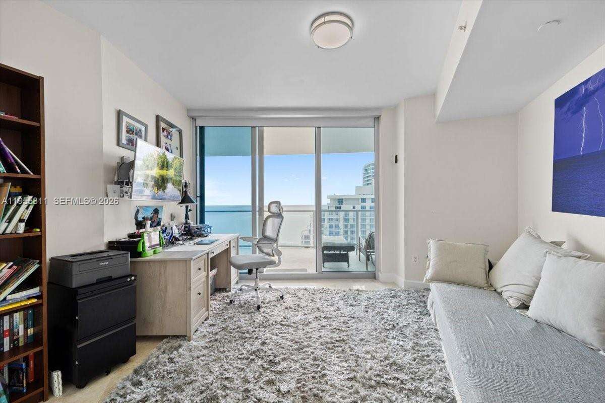 OCEAN PALMS - 3101 Ocean Dr, Hollywood, FL 33019 | Picture 39