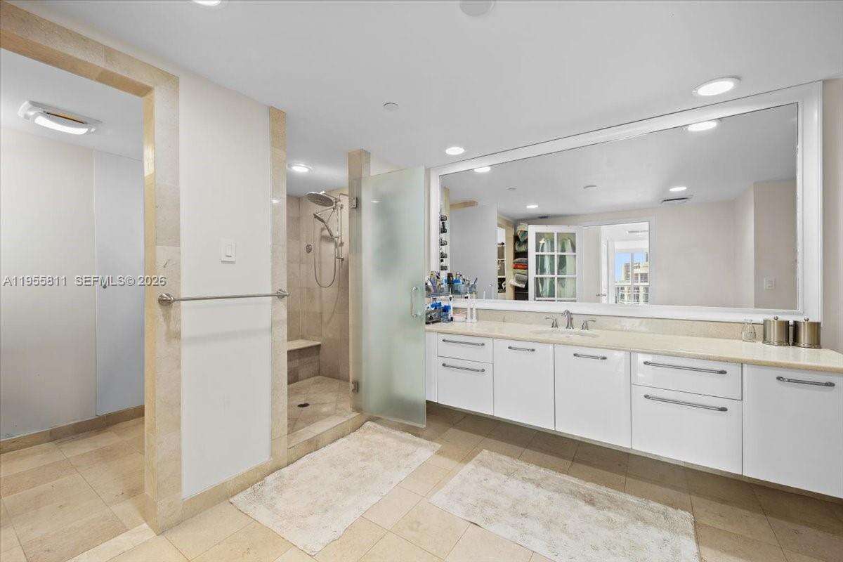 OCEAN PALMS - 3101 Ocean Dr, Hollywood, FL 33019 | Picture 42