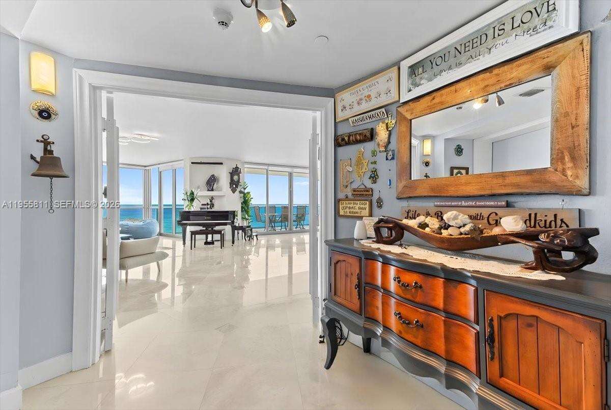 OCEAN PALMS - 3101 Ocean Dr, Hollywood, FL 33019 | Picture 46