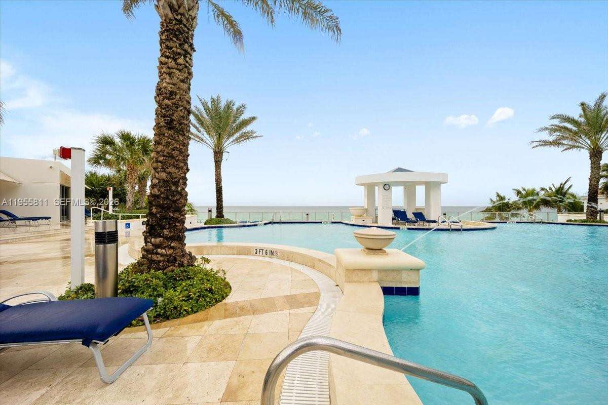 OCEAN PALMS - 3101 Ocean Dr, Hollywood, FL 33019 | Picture 56