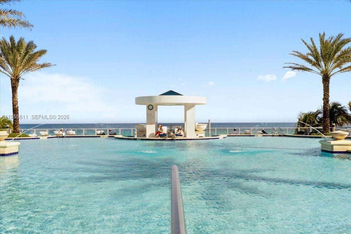 OCEAN PALMS - 3101 Ocean Dr, Hollywood, FL 33019 | Picture 70