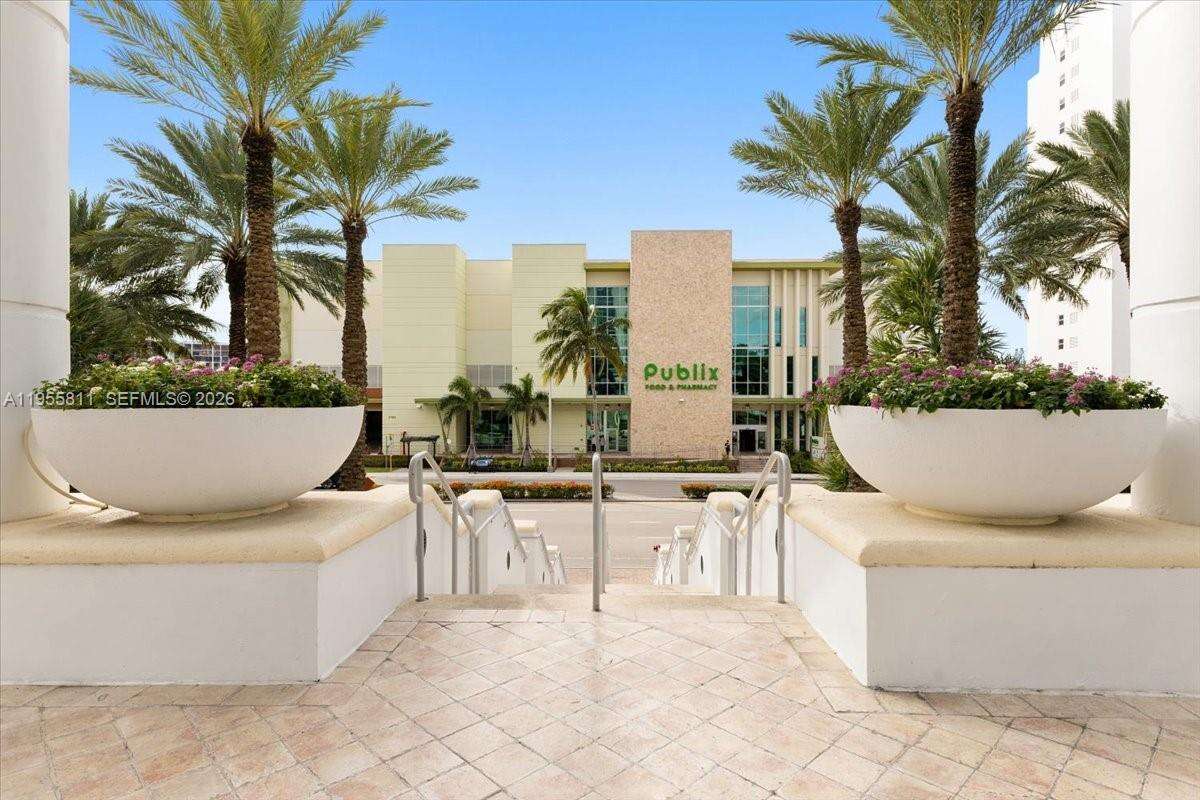 OCEAN PALMS - 3101 Ocean Dr, Hollywood, FL 33019 | Picture 76