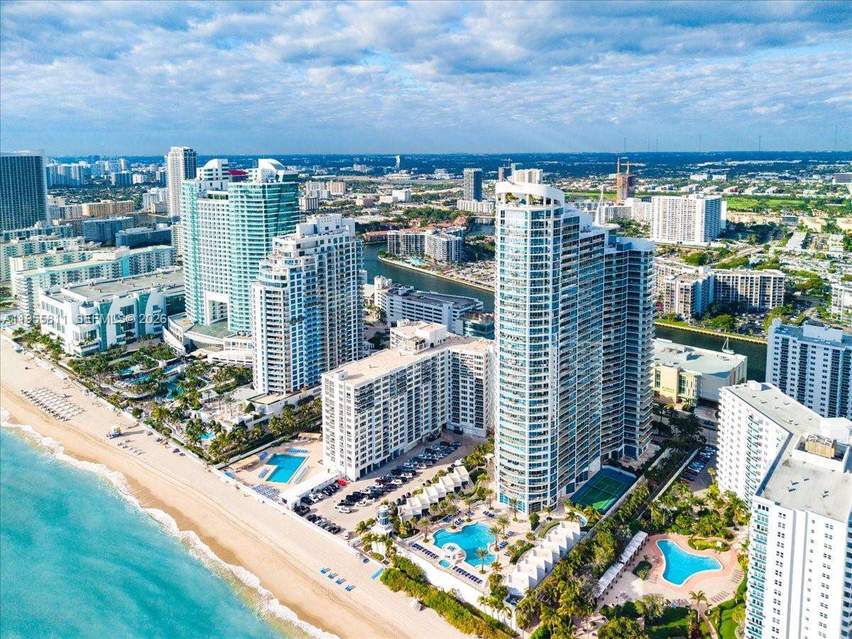 OCEAN PALMS - 3101 Ocean Dr, Hollywood, FL 33019 | Picture 81