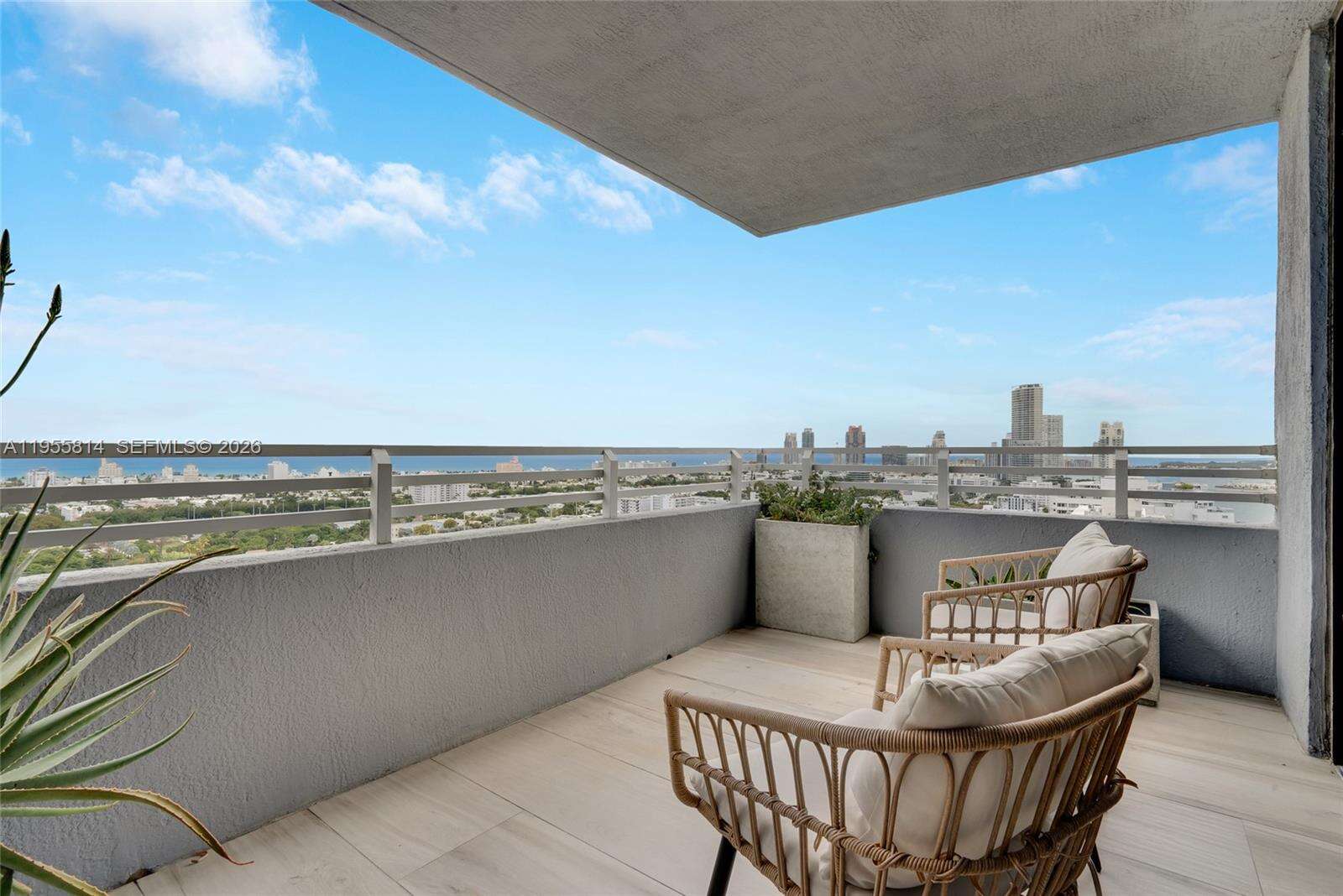 THE WAVERLY AT SOUTH BEACH - 1330 W Ave, Miami Beach, FL 33139 | Picture 11