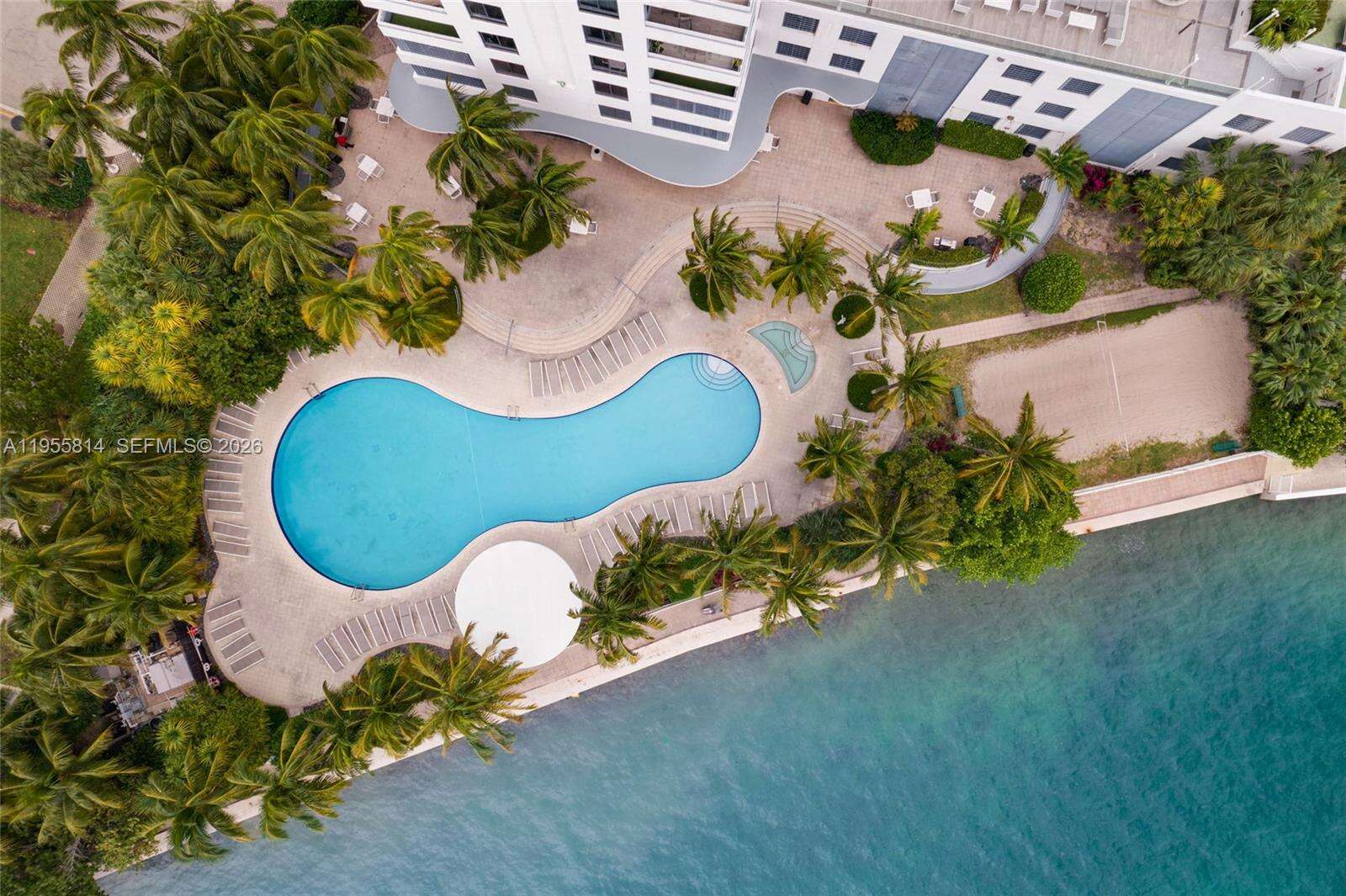 THE WAVERLY AT SOUTH BEACH - 1330 W Ave, Miami Beach, FL 33139 | Picture 24