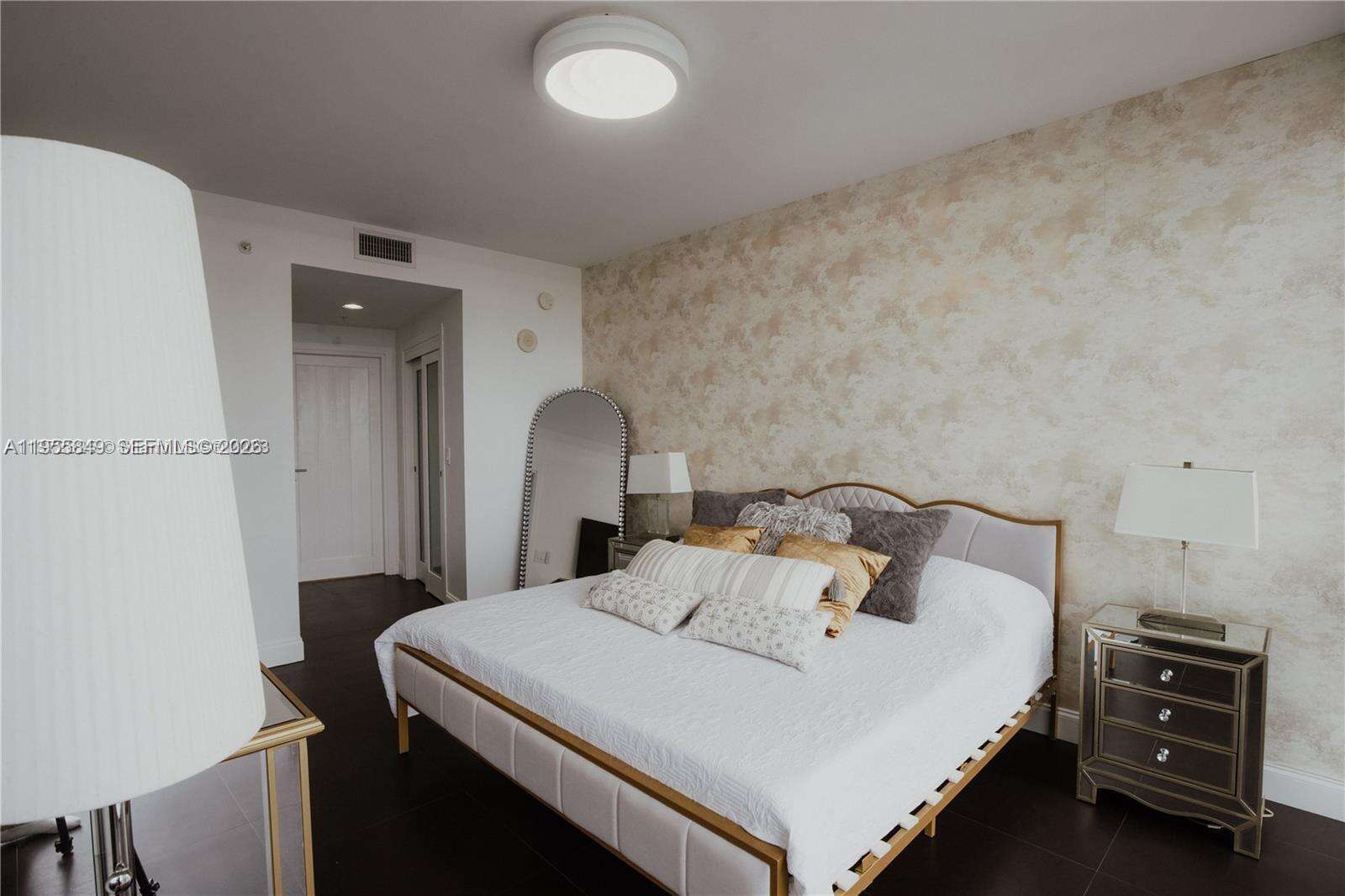 TRUMP ROYALE - 18201 Collins Ave, Sunny Isles Beach, FL 33160 | Picture 39