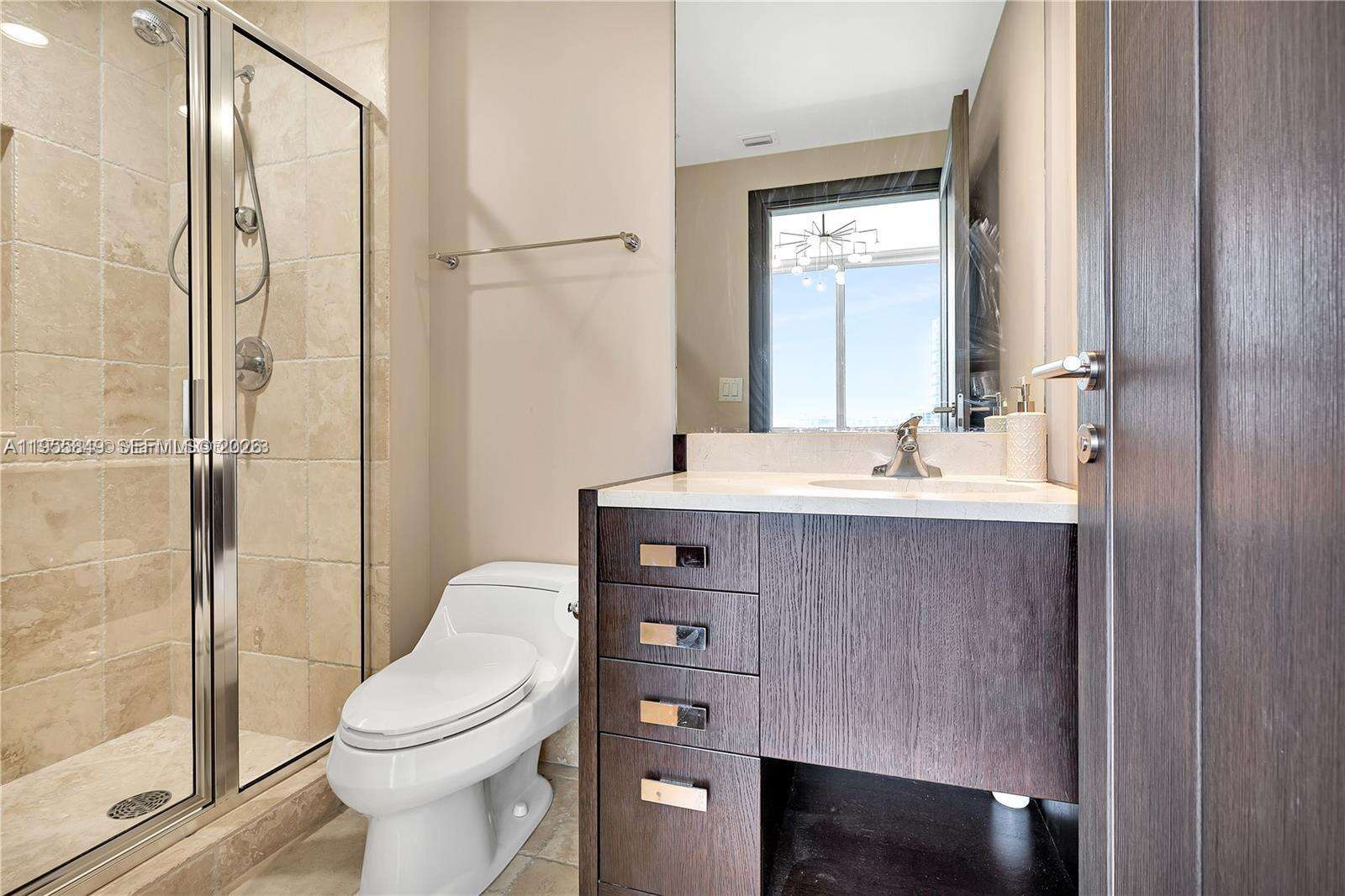 TRUMP ROYALE - 18201 Collins Ave, Sunny Isles Beach, FL 33160 | Picture 6