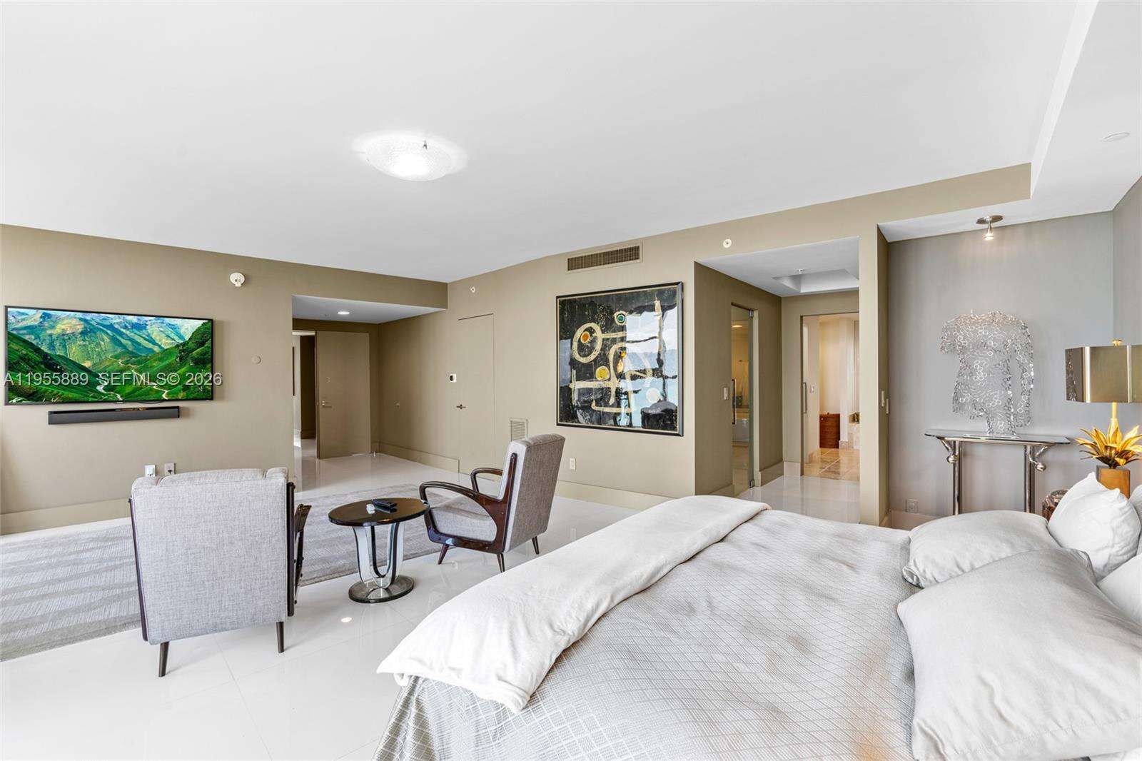 TRUMP ROYALE - 18201 Collins Ave, Sunny Isles Beach, FL 33160 | Picture 22