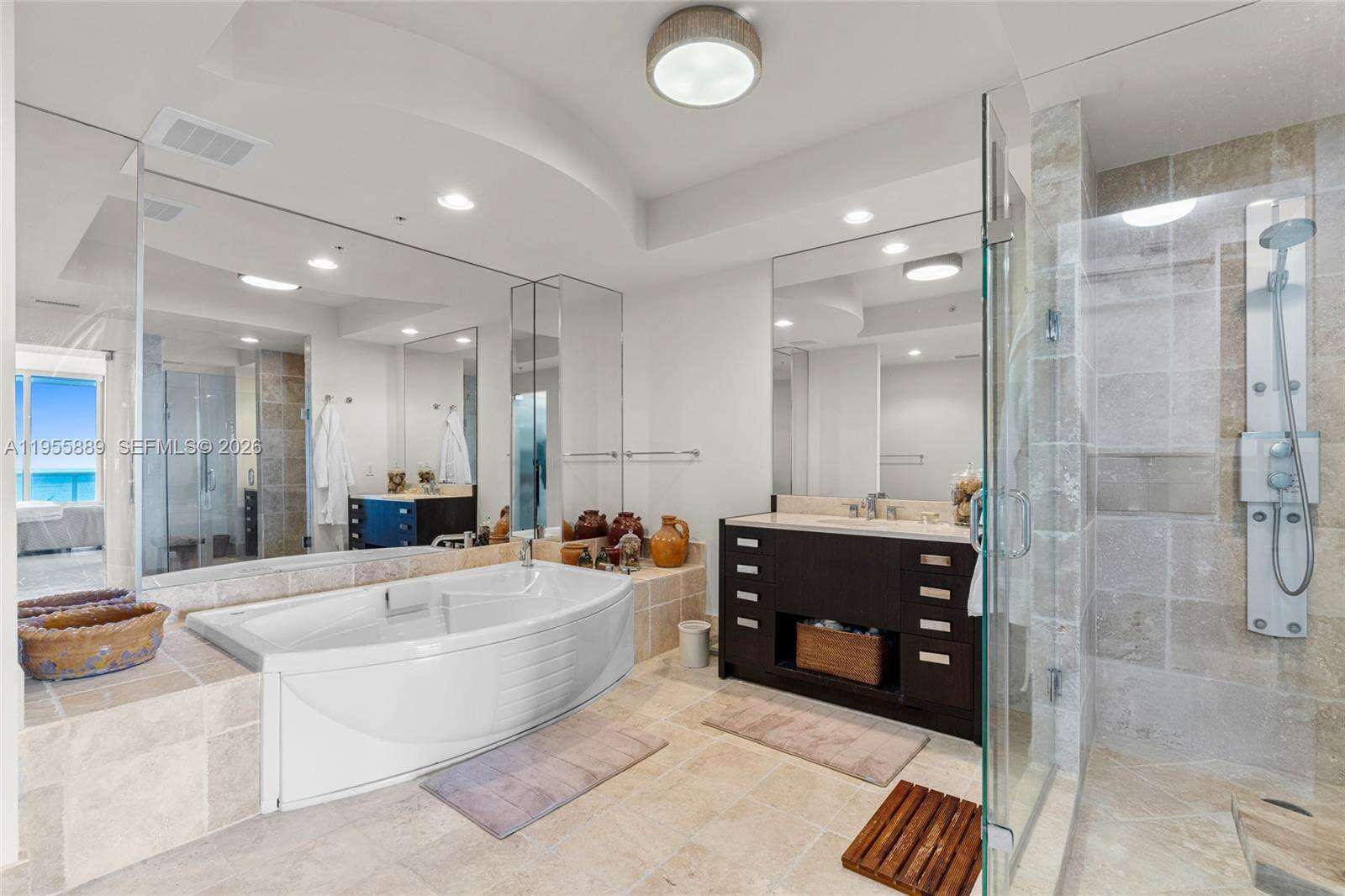 TRUMP ROYALE - 18201 Collins Ave, Sunny Isles Beach, FL 33160 | Picture 23