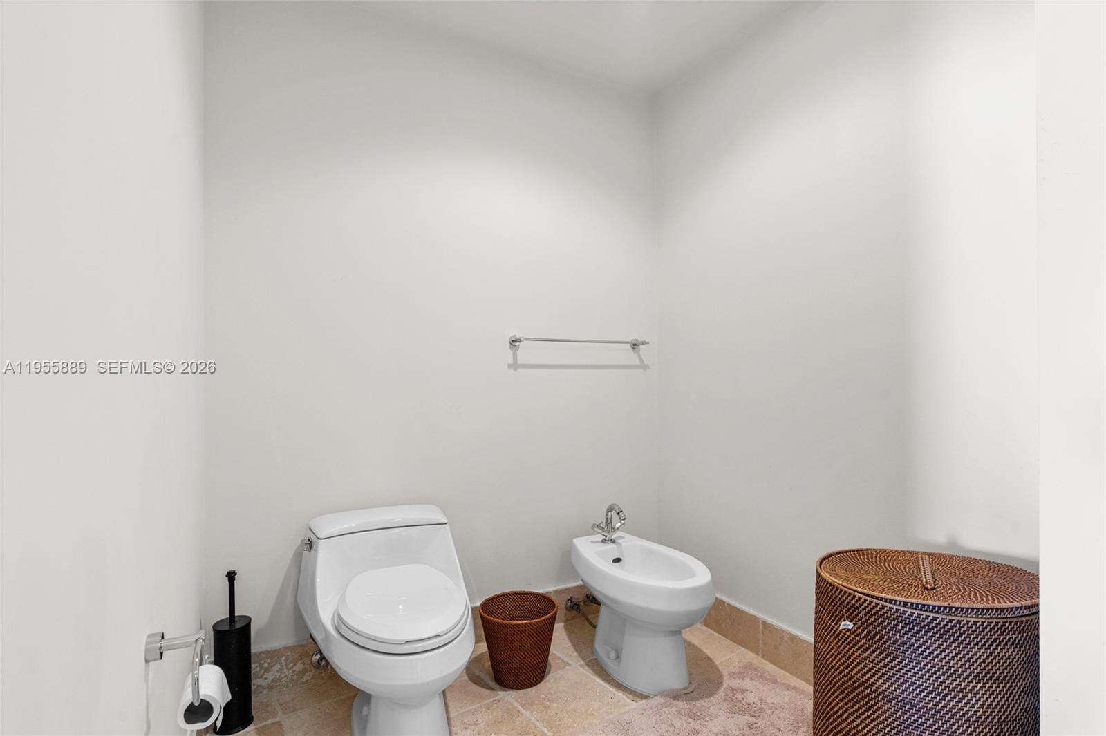 TRUMP ROYALE - 18201 Collins Ave, Sunny Isles Beach, FL 33160 | Picture 27