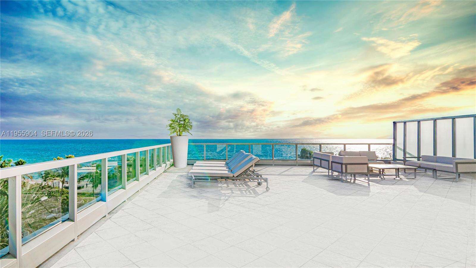 FONTAINEBLEAU III OCEAN CLUB - 4391 Collins Ave, Miami Beach, FL 33140 | Picture 1