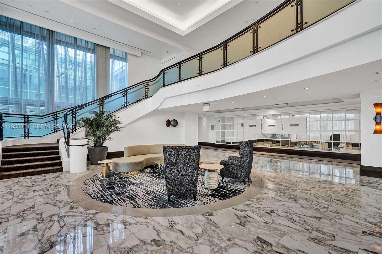 FONTAINEBLEAU III OCEAN CLUB - 4391 Collins Ave, Miami Beach, FL 33140 | Picture 39