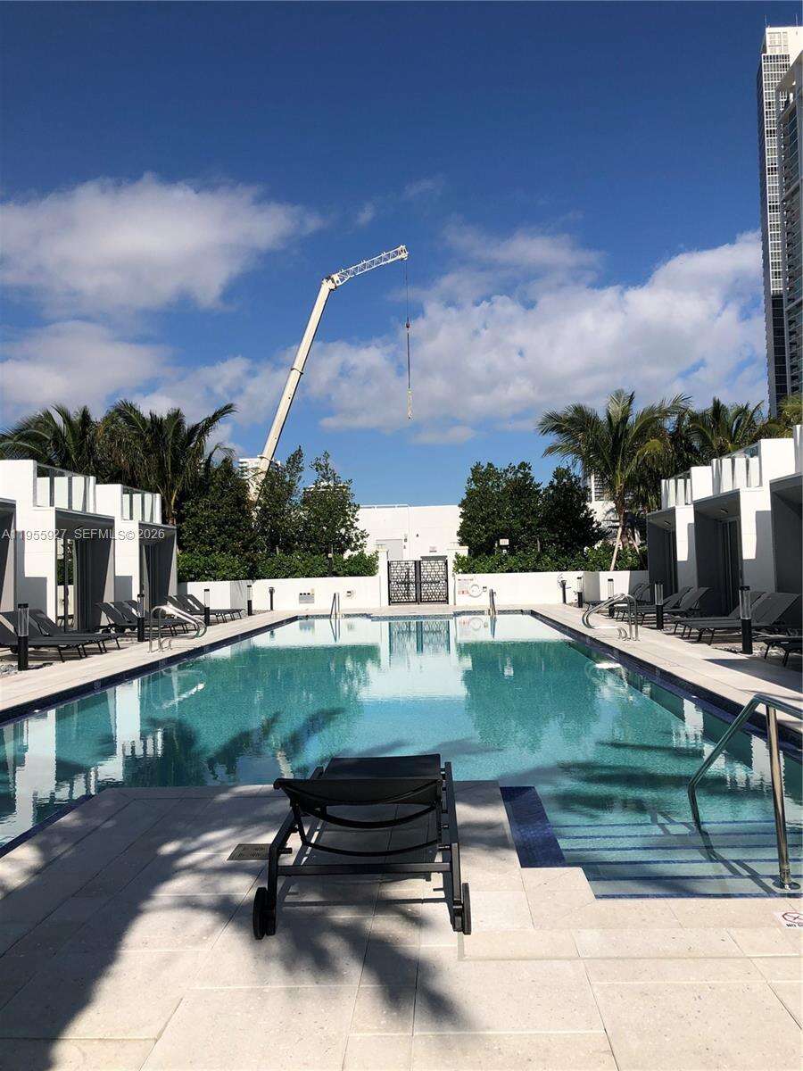 Paramount Miami Worldcenter at 851 1 Ave, Miami, FL 33132 - For Sale photo 29