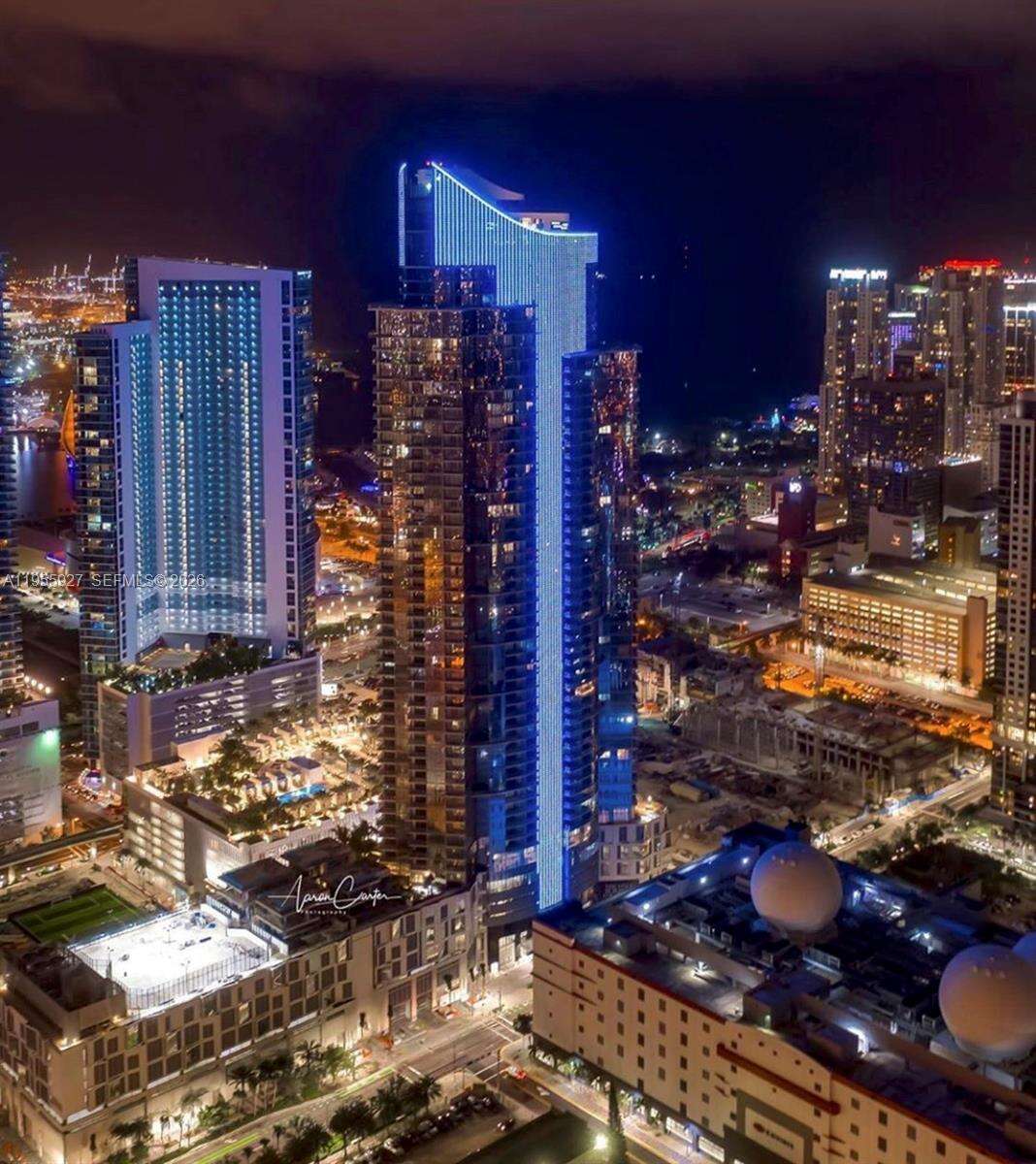 Paramount Miami Worldcenter at 851 1 Ave, Miami, FL 33132 - For Sale photo 40