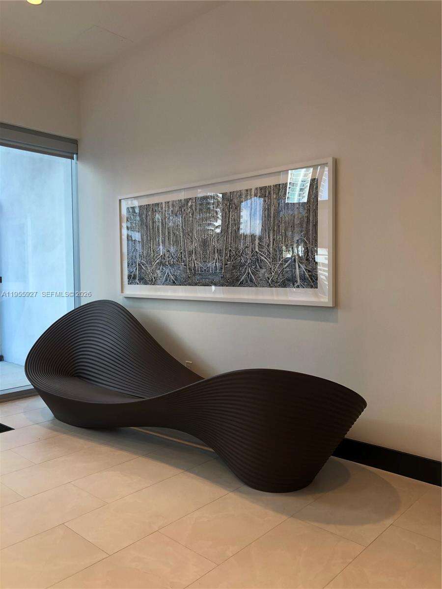Paramount Miami Worldcenter at 851 1 Ave, Miami, FL 33132 - For Sale photo 45