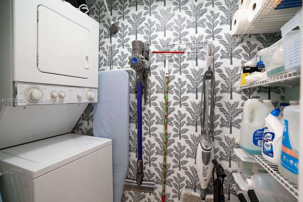 Quantum On The Bay at 1900 Bayshore Dr, Miami, FL 33132 - For Sale photo 11