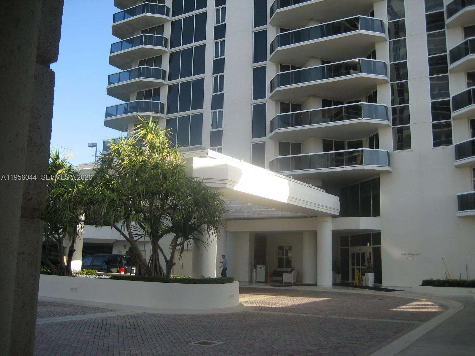 BLUE DIAMOND - , Miami Beach, FL 33140 | Picture 1