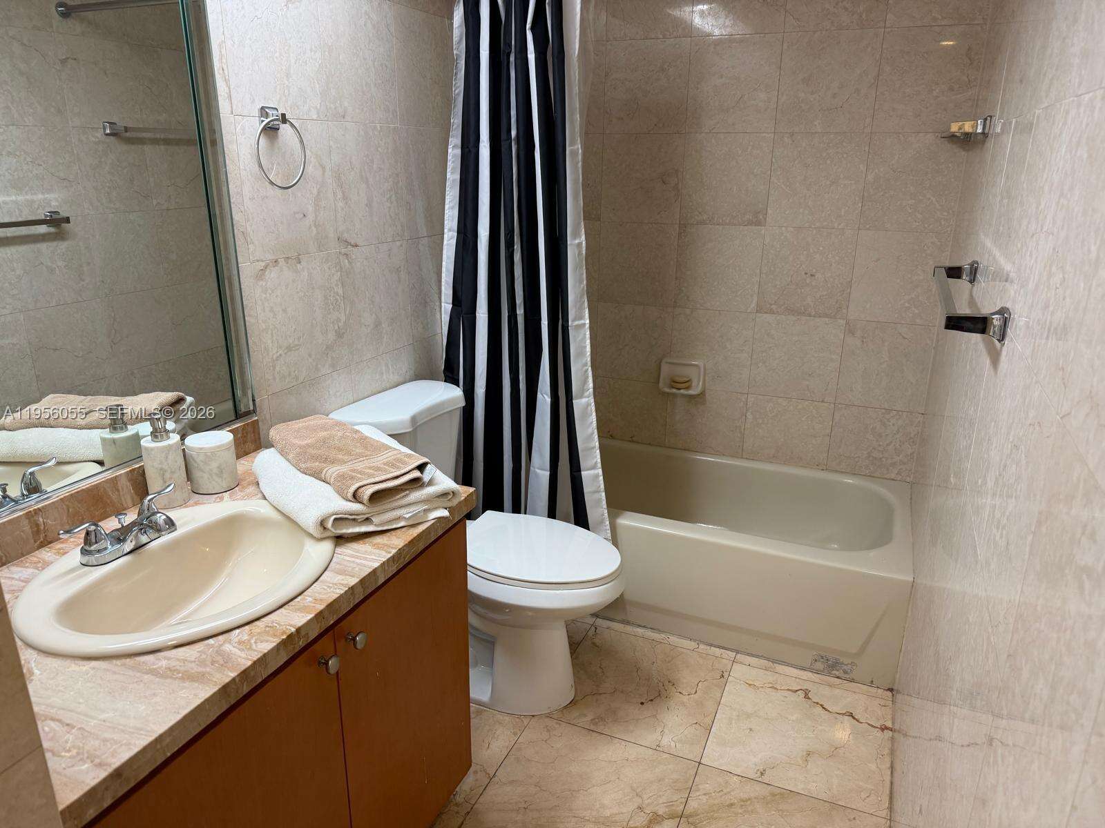 The Carriage House at 5401 Collins Ave, Miami Beach, FL 33140 - For Sale photo 10