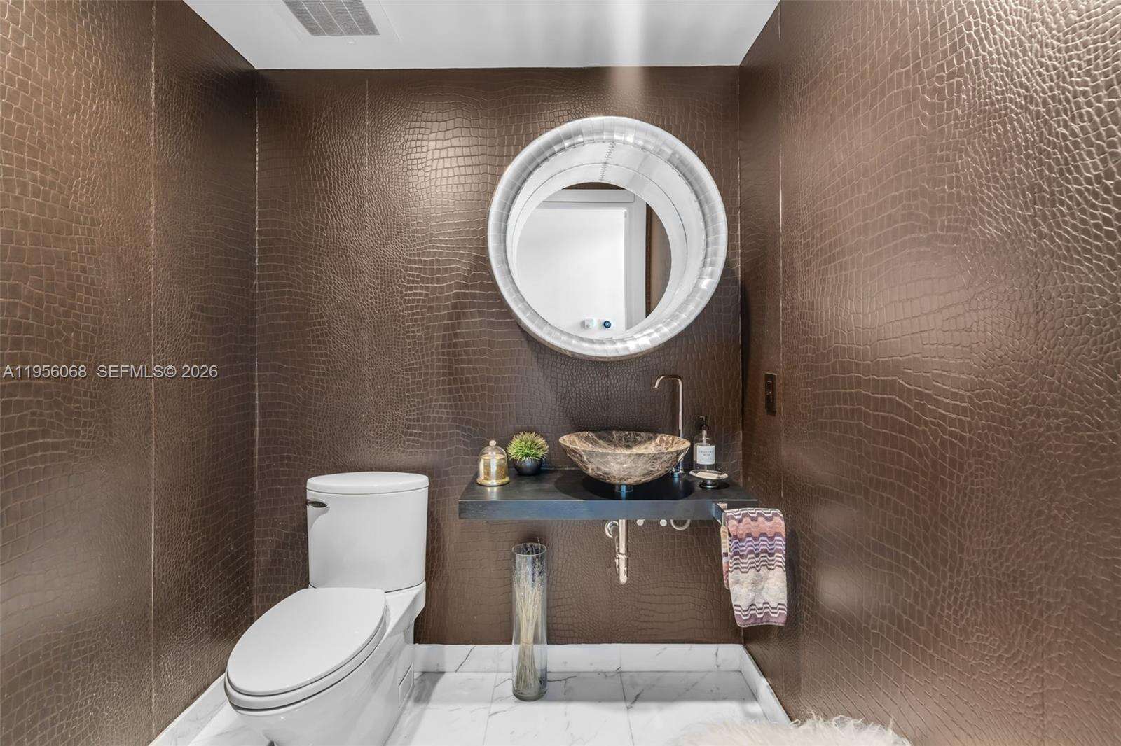 EPIC WEST - 200 Biscayne Blvd Way, Miami, FL 33131 | Picture 20