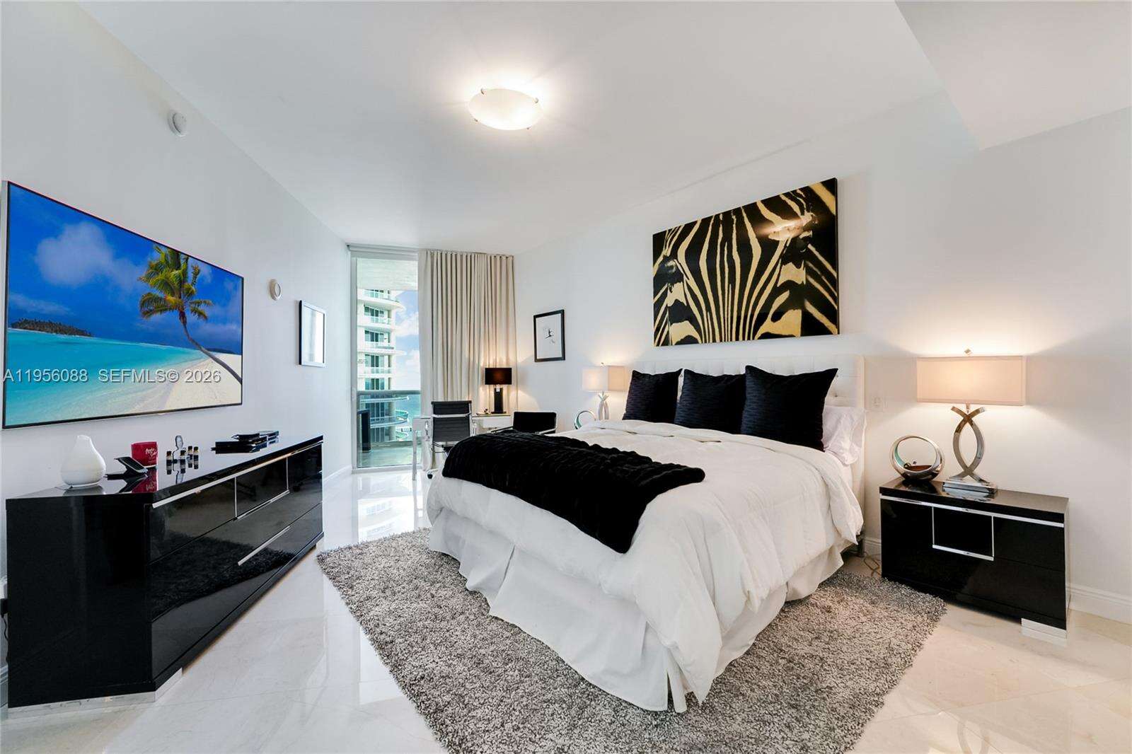 TDR TOWER I - 16001 Collins Ave, Sunny Isles Beach, FL 33160 | Picture 11