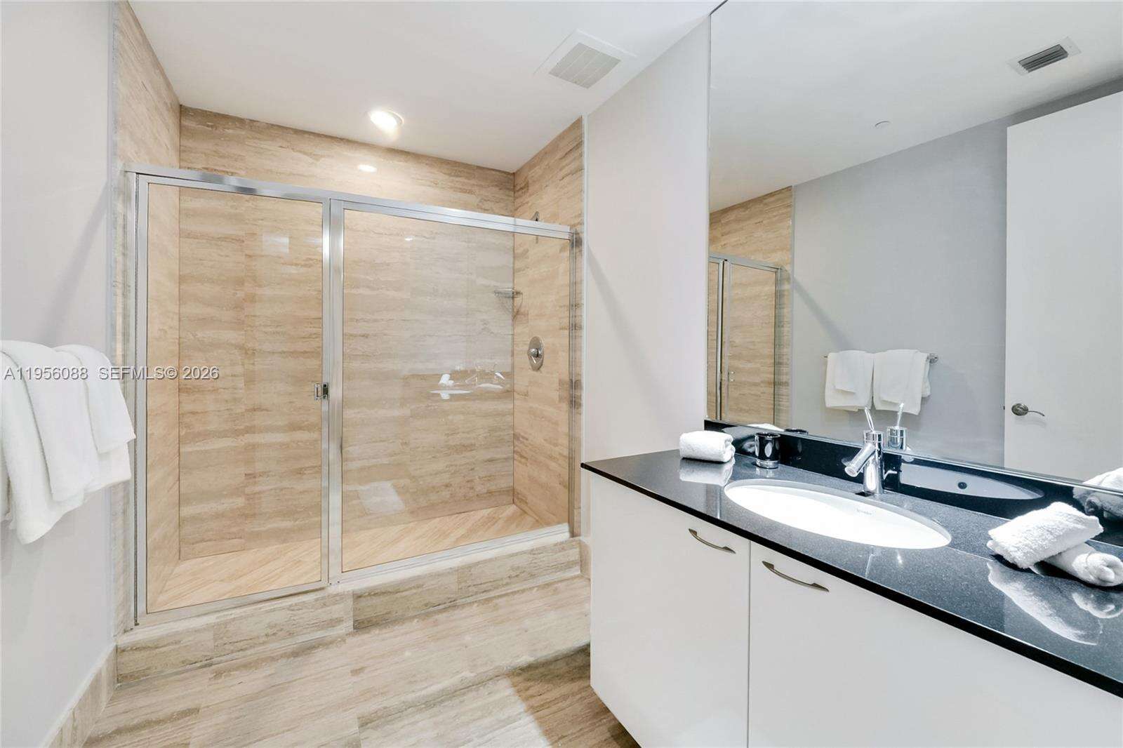 TDR TOWER I - 16001 Collins Ave, Sunny Isles Beach, FL 33160 | Picture 22