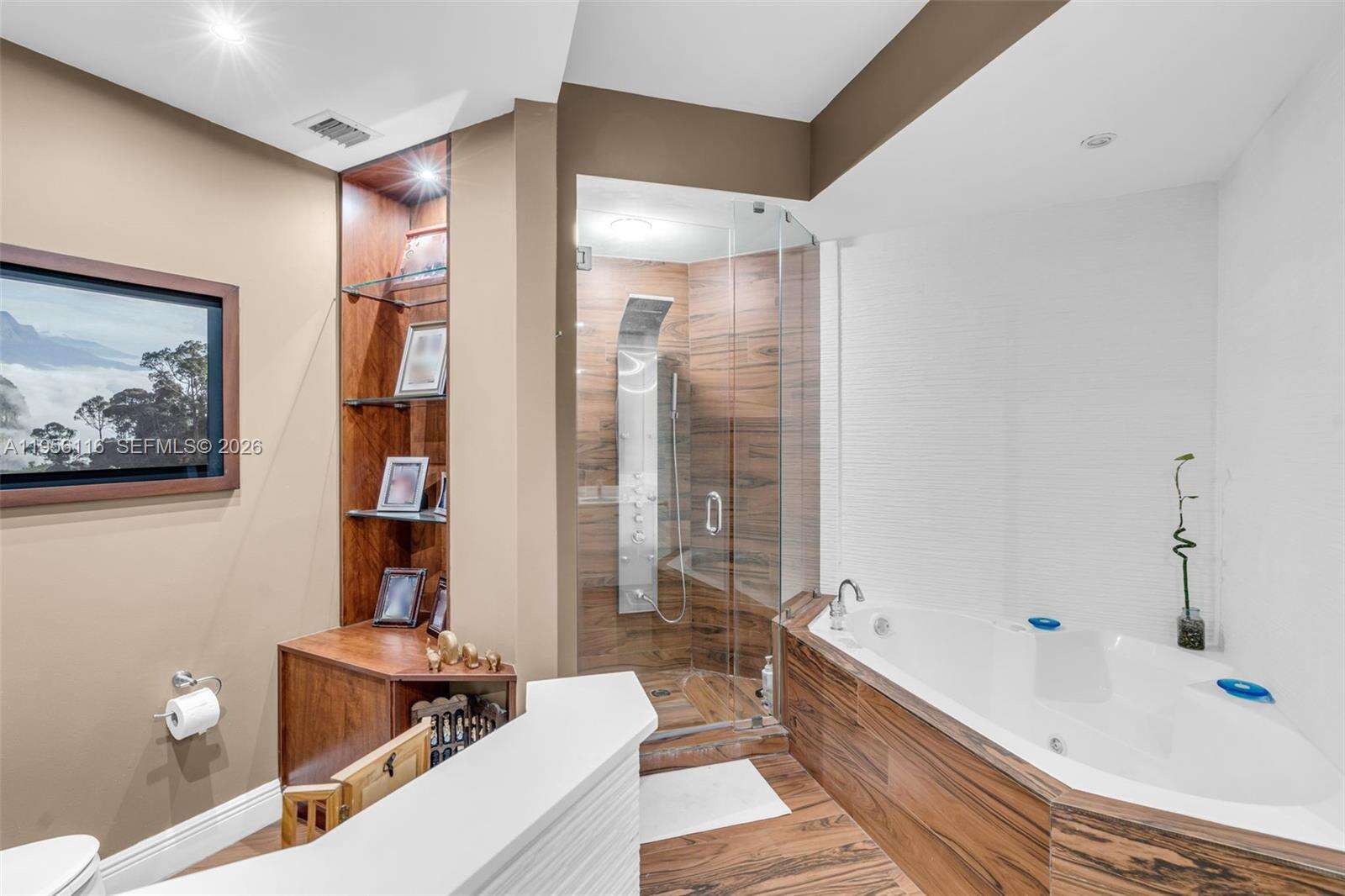 TWO TEQUESTA POINT - 808 Brickell Key Dr, Miami, FL 33131 | Picture 31