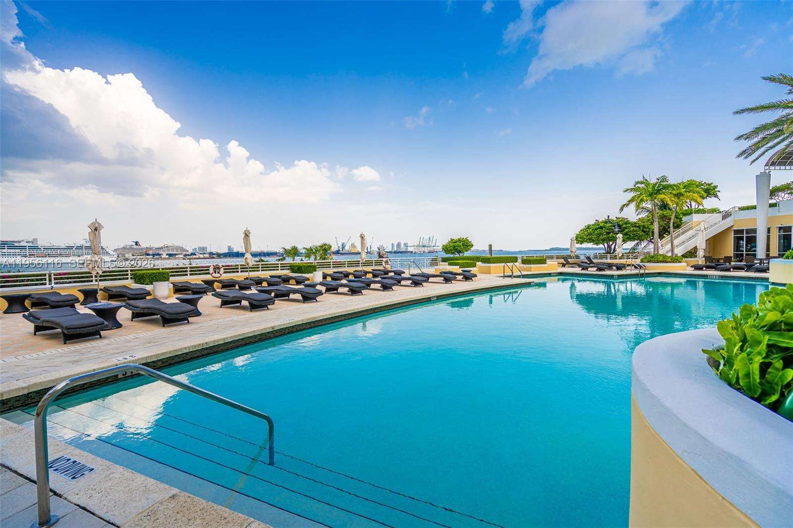 TWO TEQUESTA POINT - 808 Brickell Key Dr, Miami, FL 33131 | Picture 40