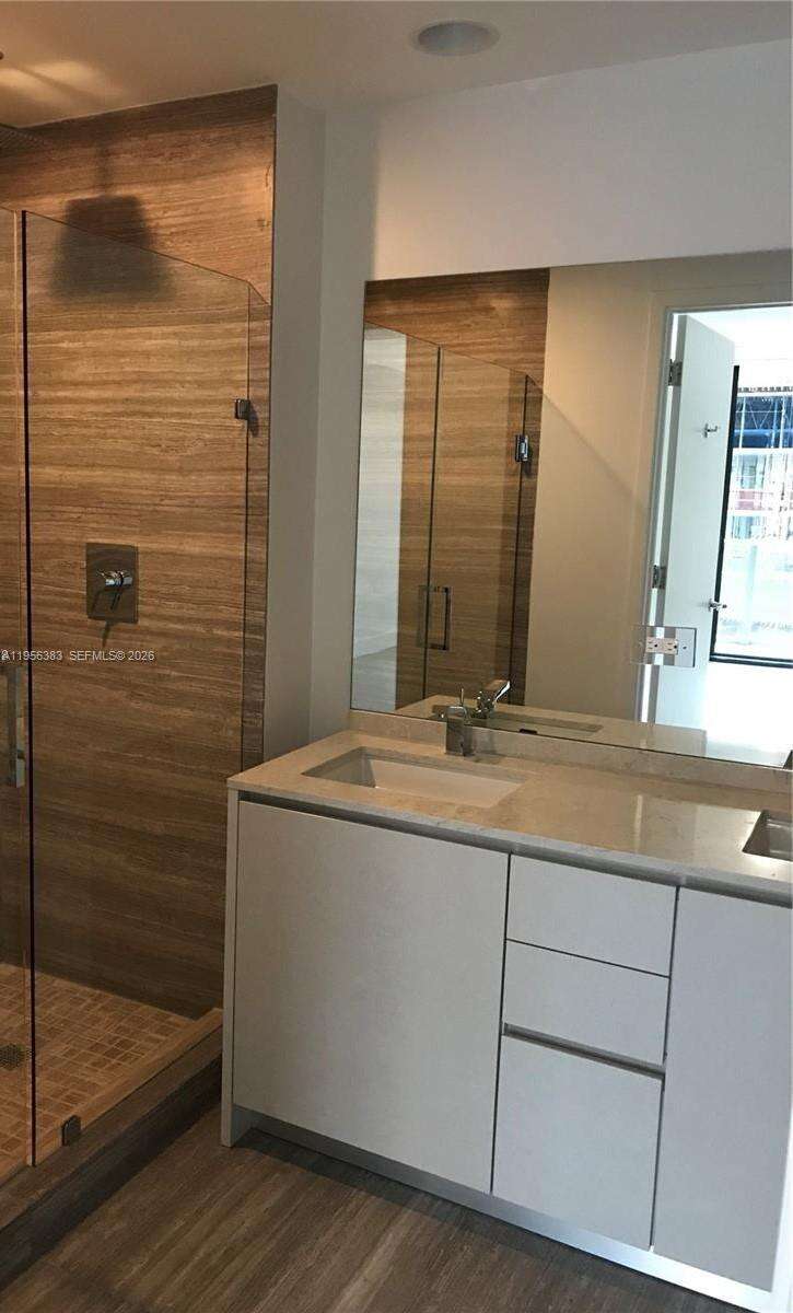 1010 Brickell at 1010 Brickell Ave, Miami, FL 33131 - For Sale photo 14