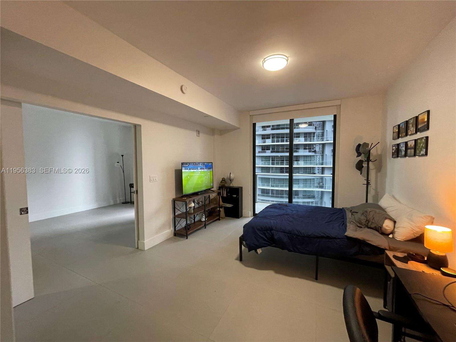 1010 Brickell at 1010 Brickell Ave, Miami, FL 33131 - For Sale photo 10
