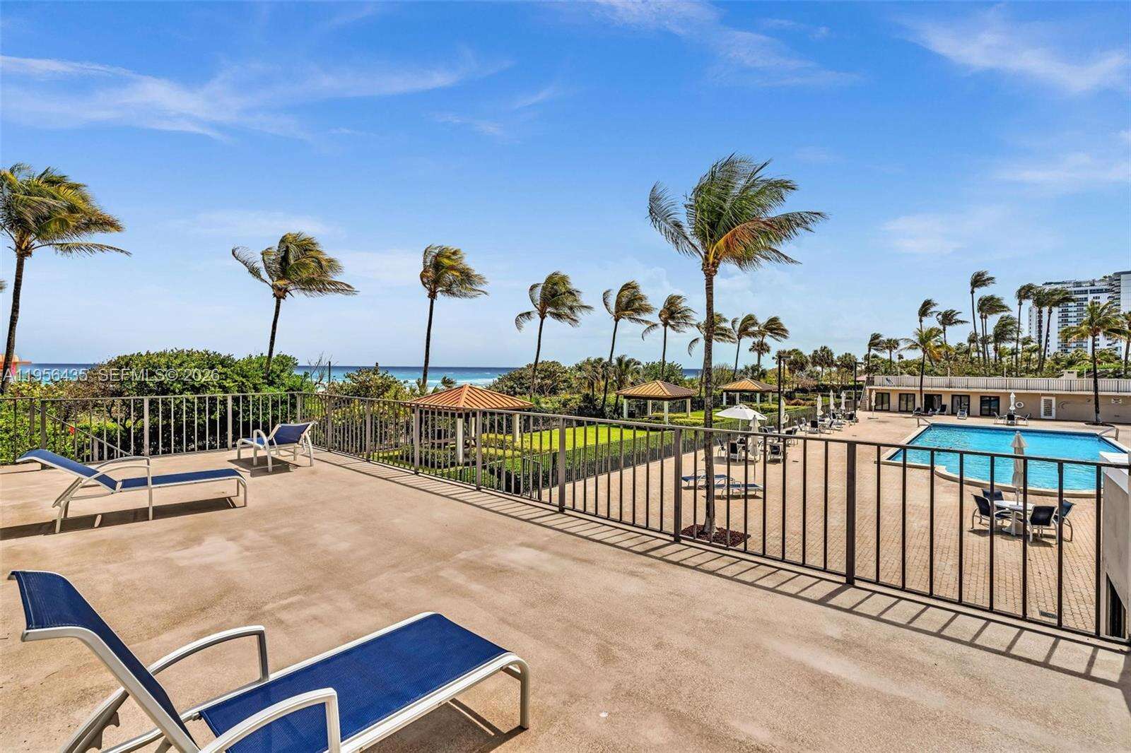 Oceanfront Plaza at 2625 Collins Ave, Miami Beach, FL 33140 - For Sale photo 17