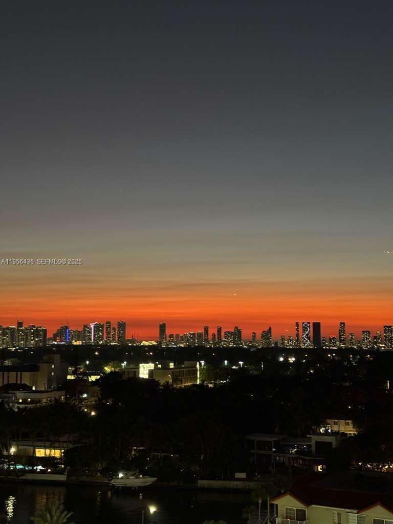 Oceanfront Plaza at 2625 Collins Ave, Miami Beach, FL 33140 - For Sale photo 19