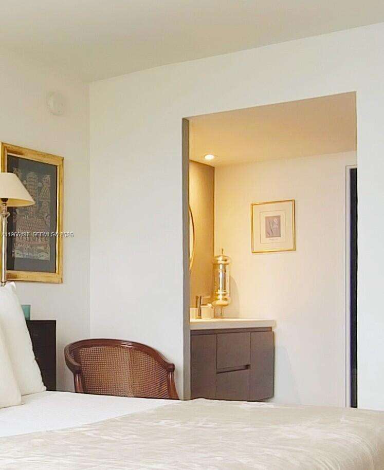 Brickell Bay Club at 2333 Brickell Ave, Miami, FL 33129 - For Sale photo 15